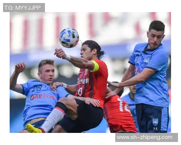 上港亚冠对阵悉尼全力争胜球迷期待精彩对决与激情时刻